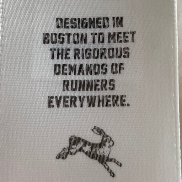 Tracksmith Strata Singlet Lightweight Technical Racing w Coldblack Ivory Sz M - Picture 10 of 12